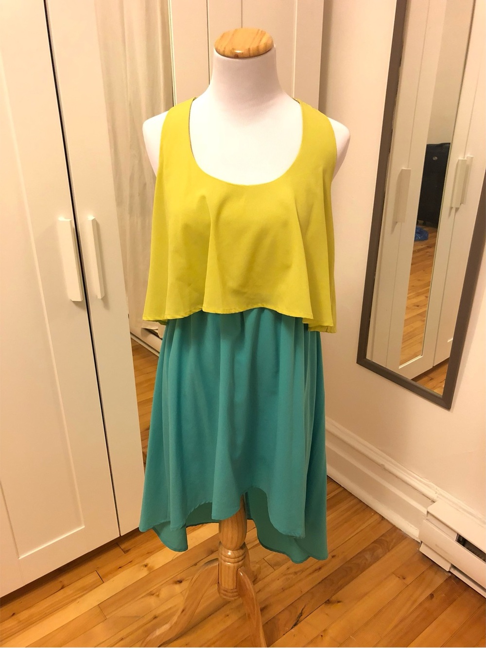 Forever 21 Yellow-Green and Teal High-Low Layered Dress size medium